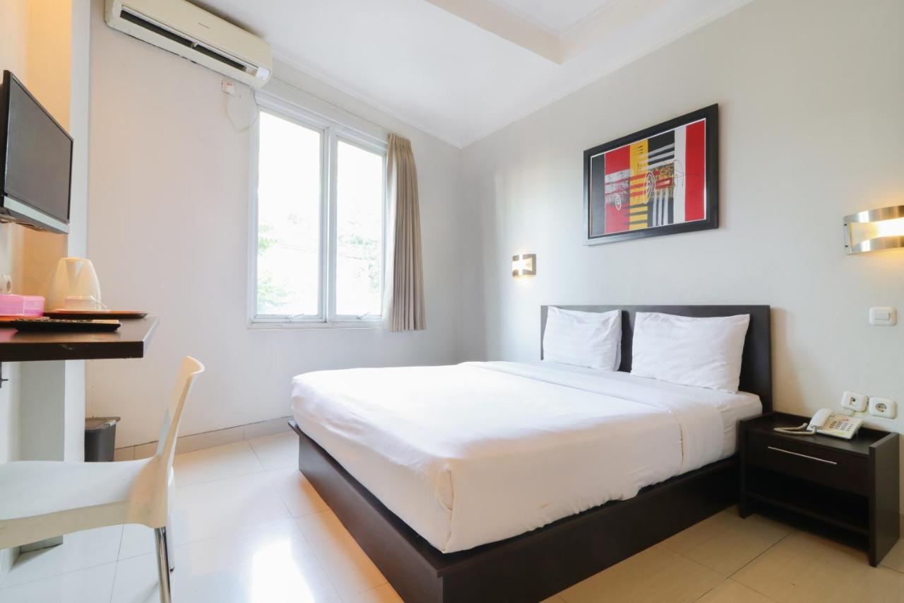 Urbanview Hotel Grand Malabar Bandung Exterior foto